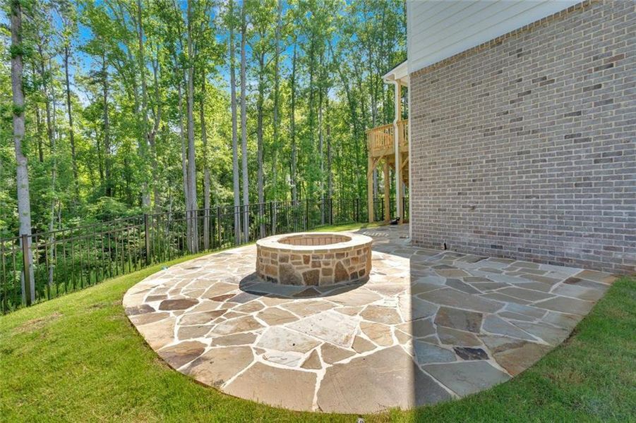 Image 37 of a home in Ford Landing.