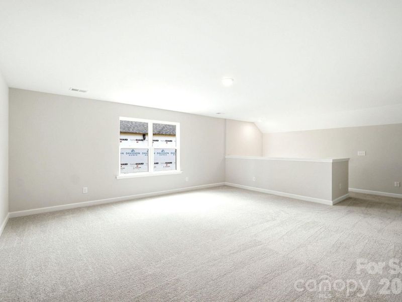 Spacious, unfurnished interior of a new home in Windgate, Mooresville (Image 34). Spacious, unfurnished interior of a new home in Windgate, Mooresville (Image 34).