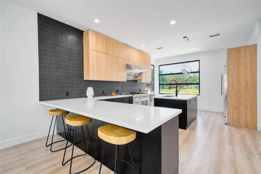 Furnished interior view inside a new home in , Houston (Image 13). Furnished interior view inside a new home in , Houston (Image 13).