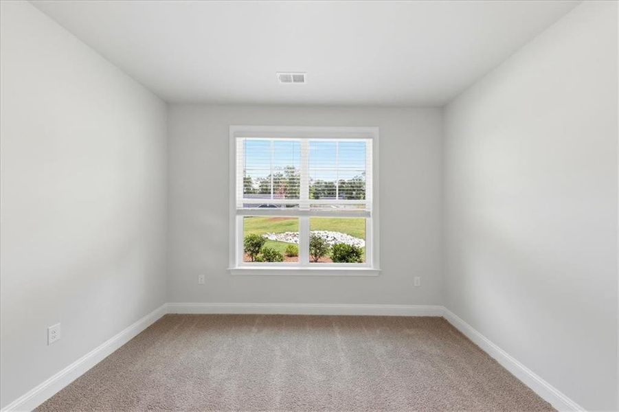 Spacious, unfurnished interior of a new home in Tuscany Hills, Douglasville (Image 18). Spacious, unfurnished interior of a new home in Tuscany Hills, Douglasville (Image 18).