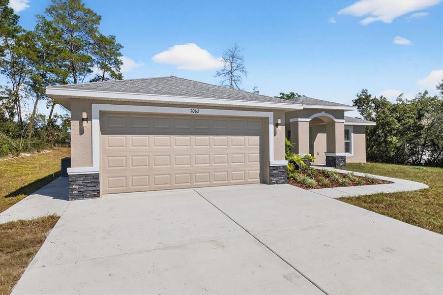 Image 43 of a home in .