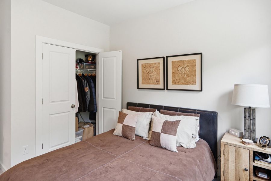 Furnished interior view inside a new home in , Hanahan (Image 31).