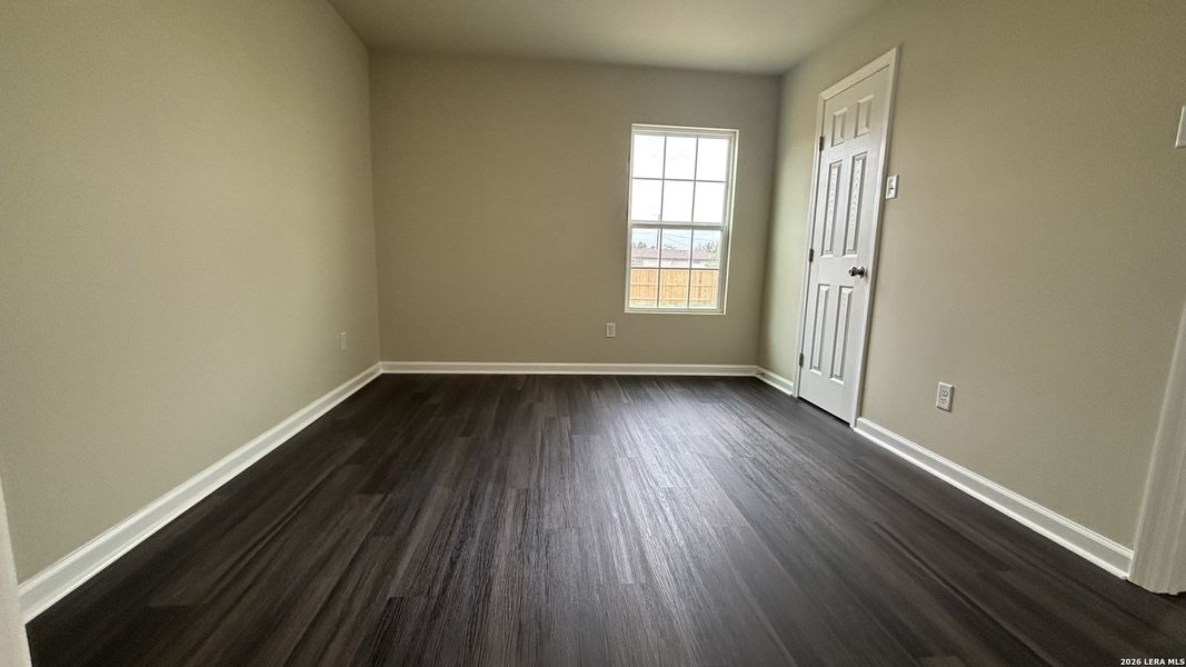 Spacious, unfurnished interior of a new home in , Nixon (Image 27).