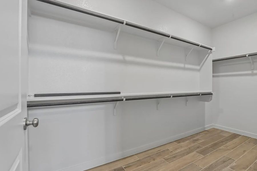 Spacious, unfurnished interior of a new home in Stream Waters, Seguin (Image 34). Spacious, unfurnished interior of a new home in Stream Waters, Seguin (Image 34).