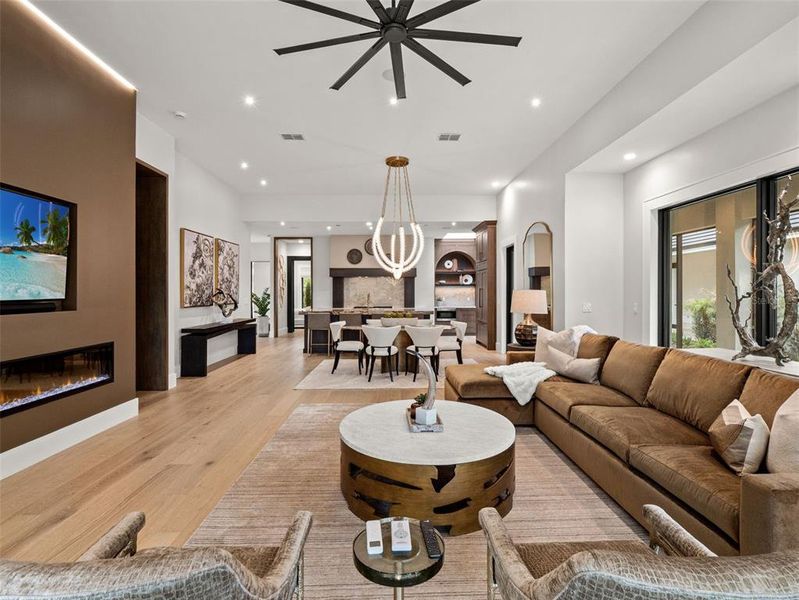 Furnished interior view inside a new home in , Orlando (Image 15).