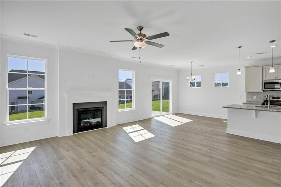 Spacious, unfurnished interior of a new home in Villas at Dawsonville, Dawsonville (Image 34).