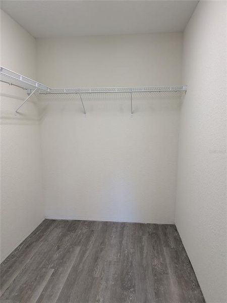 Spacious, unfurnished interior of a new home in , Ocala (Image 21).