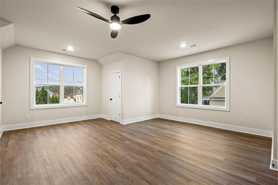 Spacious, unfurnished interior of a new home in , Eatonton (Image 45). Spacious, unfurnished interior of a new home in , Eatonton (Image 45).