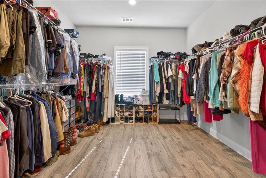 Image 51 of a home in Calgary Downs. Image 51 of a home in Calgary Downs.