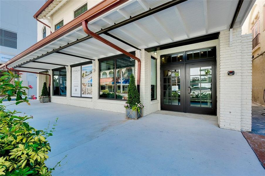 Image 47 of a home in .