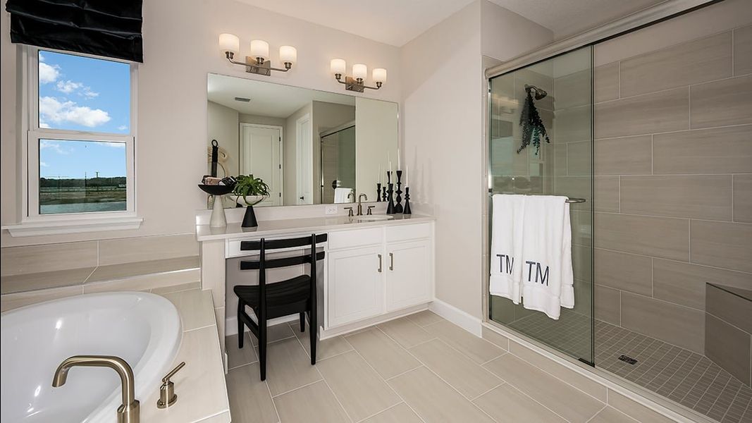 Furnished interior view inside a new home in Ardisia Park, New Smyrna Beach (Image 35).