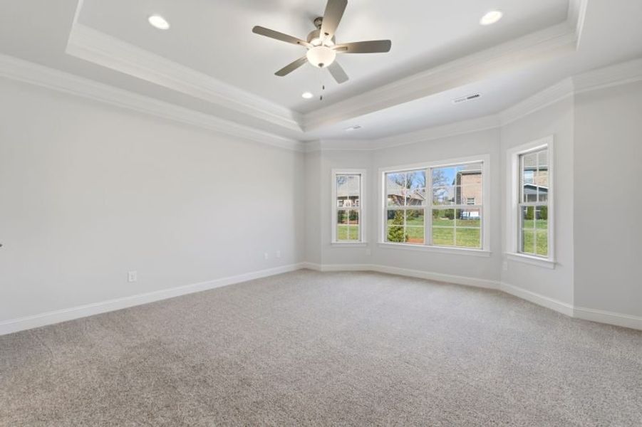 Spacious, unfurnished interior of a new home in Weybridge, Burlington (Image 47).