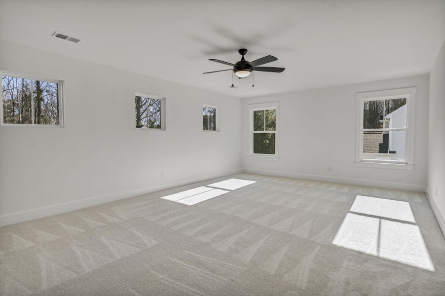 Spacious, unfurnished interior of a new home in Clubside Reserve at Summerlake, Lexington (Image 46).