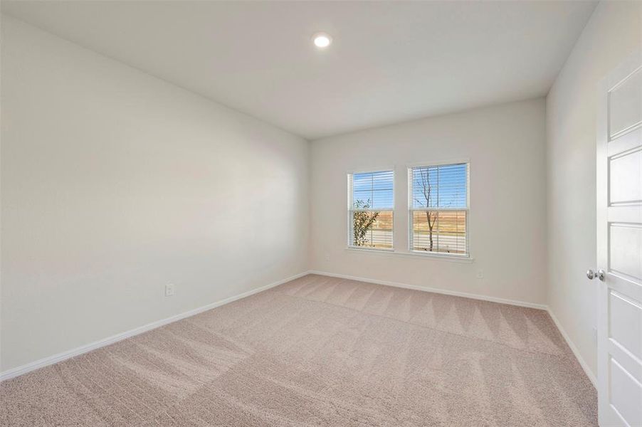 Spacious, unfurnished interior of a new home in The Preserve, Justin (Image 38).