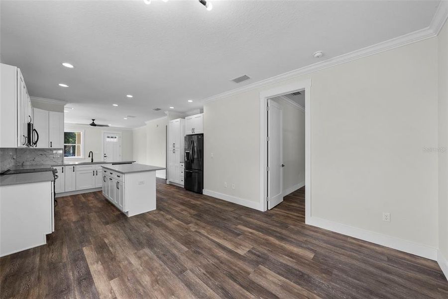 Image 23 of a home in . Image 23 of a home in .