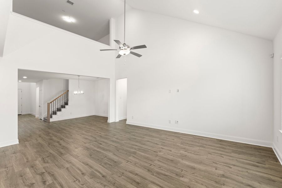 Spacious, unfurnished interior of a new home in Walden Pond, Forney (Image 17).
