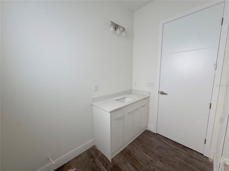 Image 22 of a home in .