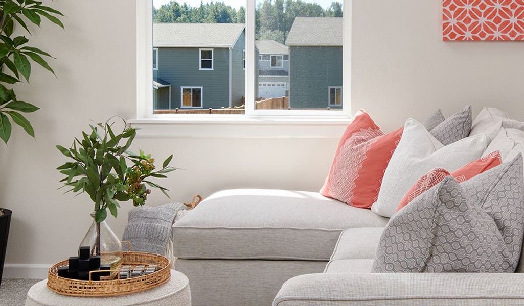 Coral-W903-SeasonsAtEmmonsGlen Loft Crop