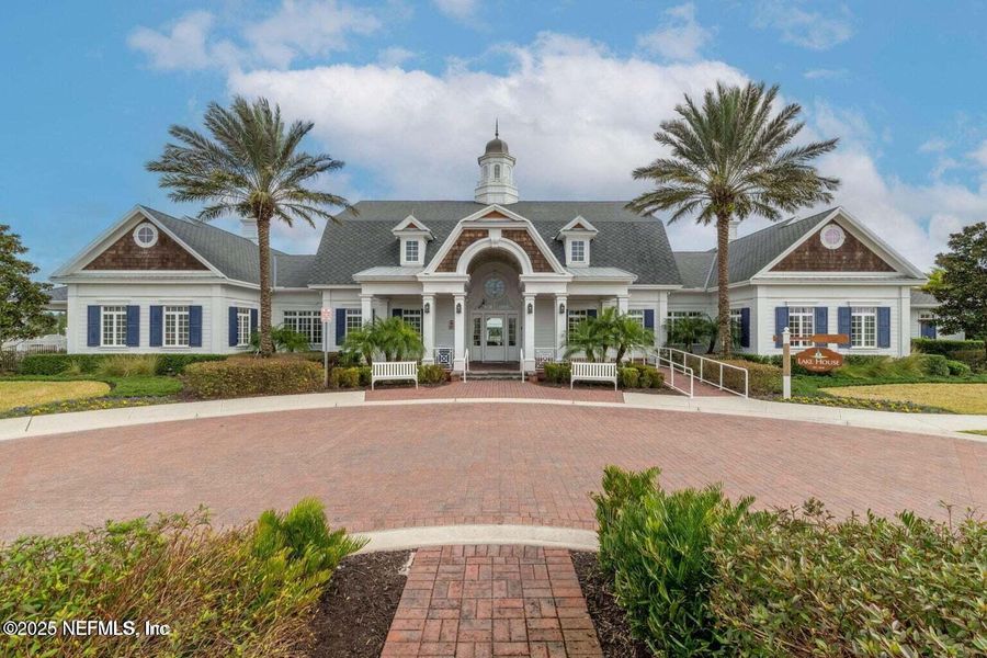 Community amenities in Beacon Lake, St. Augustine (Image 32).