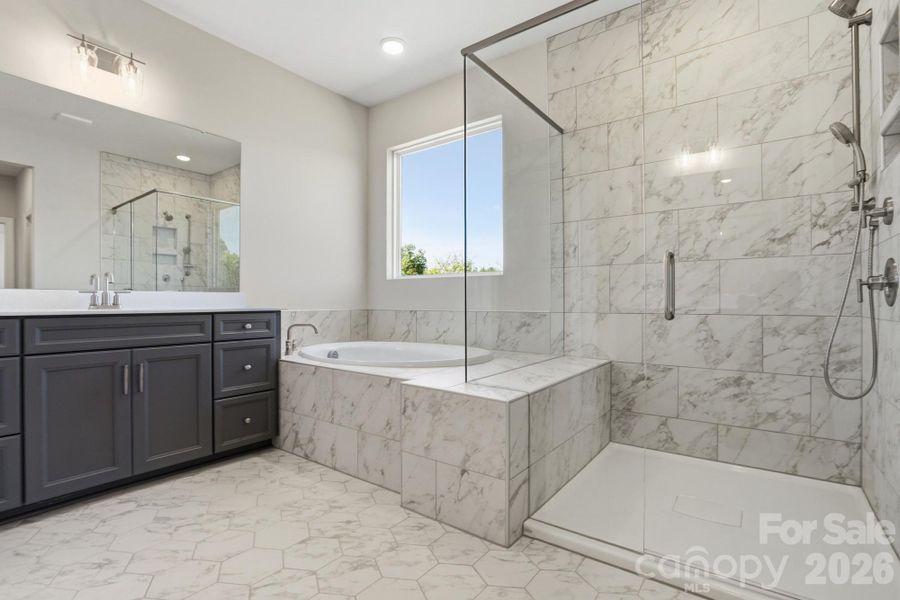 Furnished interior view inside a new home in Robinson Oaks, Gastonia (Image 7).
