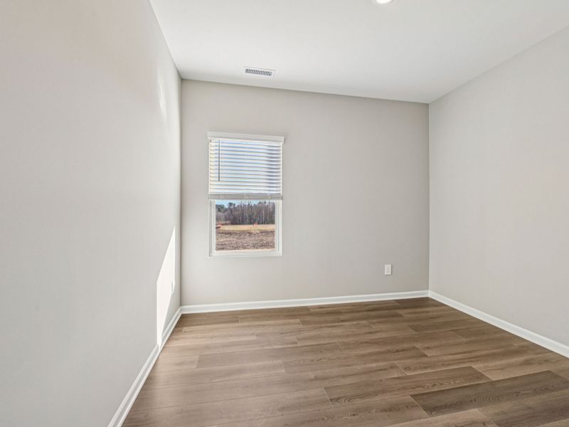 Spacious, unfurnished interior of a new home in Watkins Glen, Raleigh (Image 11). Spacious, unfurnished interior of a new home in Watkins Glen, Raleigh (Image 11).