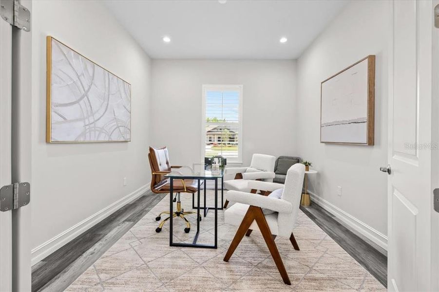 Furnished interior view inside a new home in , Lecanto (Image 23).