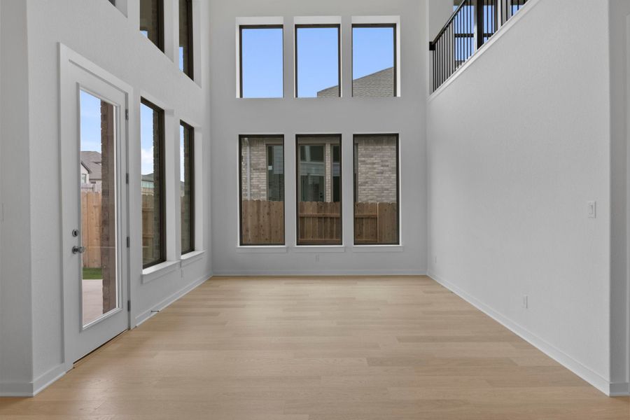 4br New Home in Liberty Hill, TX.  - Slide 17