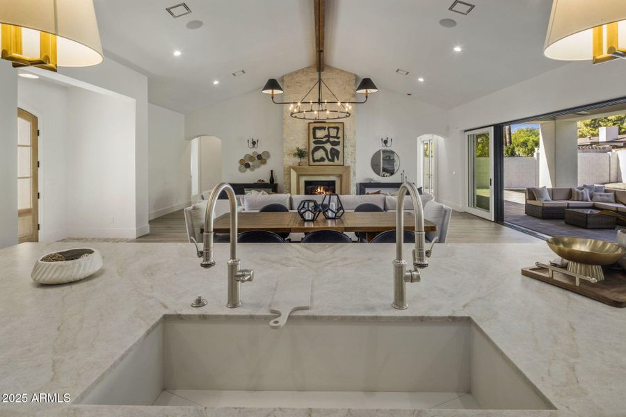 15-web-or-mls-IMG_1910 15-web-or-mls-IMG_1910