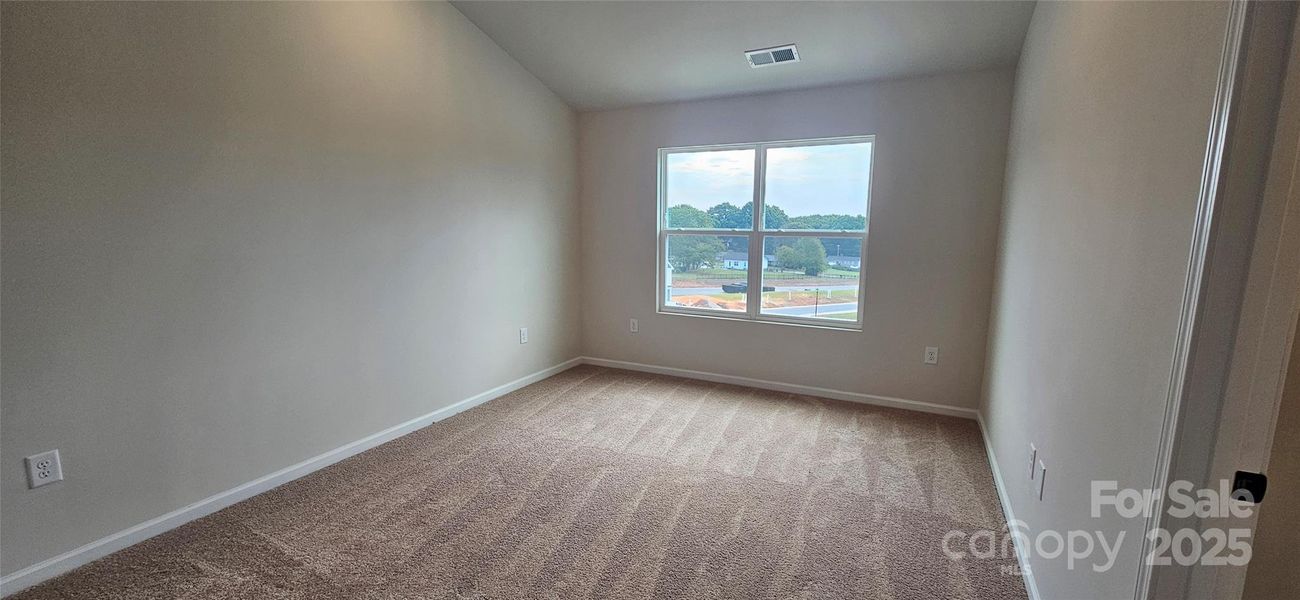 Spacious, unfurnished interior of a new home in Rhyne Court, Gastonia (Image 21). Spacious, unfurnished interior of a new home in Rhyne Court, Gastonia (Image 21).