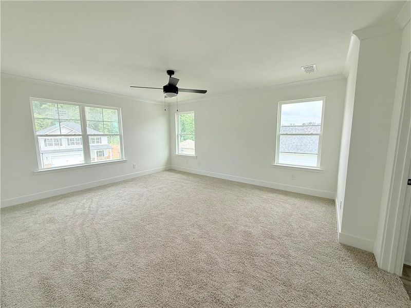 Spacious, unfurnished interior of a new home in Thunder Ridge, Dawsonville (Image 10). Spacious, unfurnished interior of a new home in Thunder Ridge, Dawsonville (Image 10).