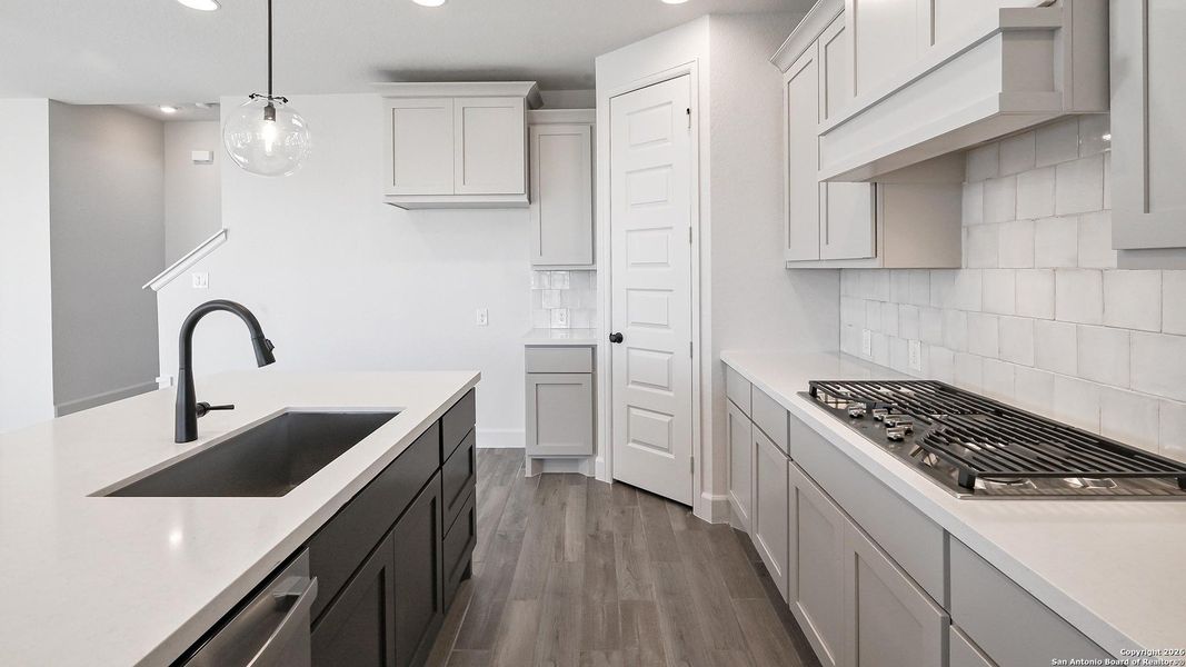 Furnished interior view inside a new home in Solms Landing 45', New Braunfels (Image 12).