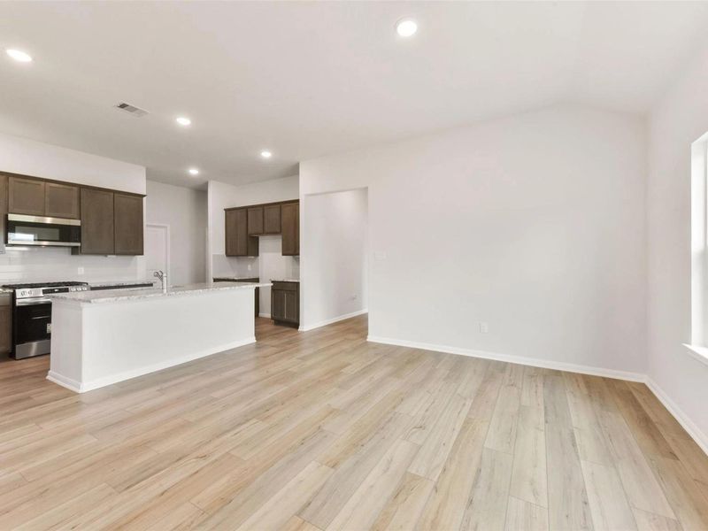 Spacious, unfurnished interior of a new home in Windmill Estates, Magnolia (Image 18). Spacious, unfurnished interior of a new home in Windmill Estates, Magnolia (Image 18).