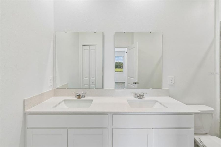 Furnished interior view inside a new home in Peace Creek Reserve, Winter Haven (Image 10).