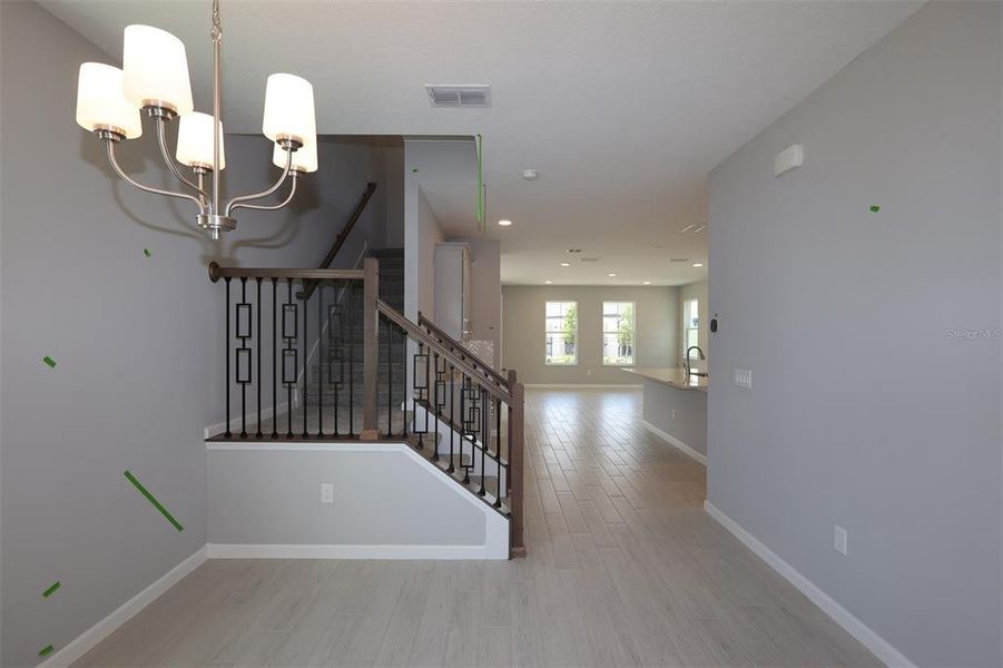 Spacious, unfurnished interior of a new home in Center Lake on the Park, St. Cloud (Image 8).