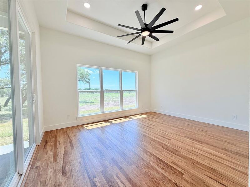Spacious, unfurnished interior of a new home in , Weatherford (Image 22).
