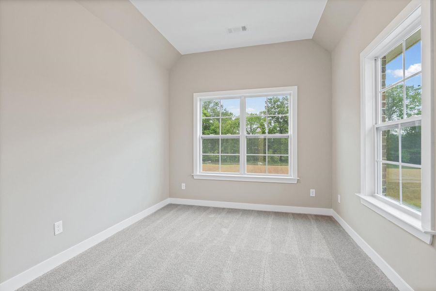 Spacious, unfurnished interior of a new home in Lockwood, Collierville (Image 28). Spacious, unfurnished interior of a new home in Lockwood, Collierville (Image 28).