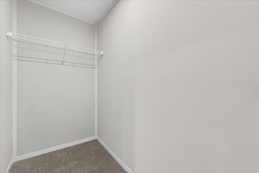 Spacious, unfurnished interior of a new home in , Walterboro (Image 27).