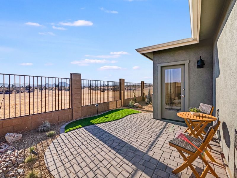 Representative exterior details of a home built from the The Savannah A by Davidson Homes LLC in South Ranch Southern Collection, Prescott (Image 1). Representative exterior details of a home built from the The Savannah A by Davidson Homes LLC in South Ranch Southern Collection, Prescott (Image 1).