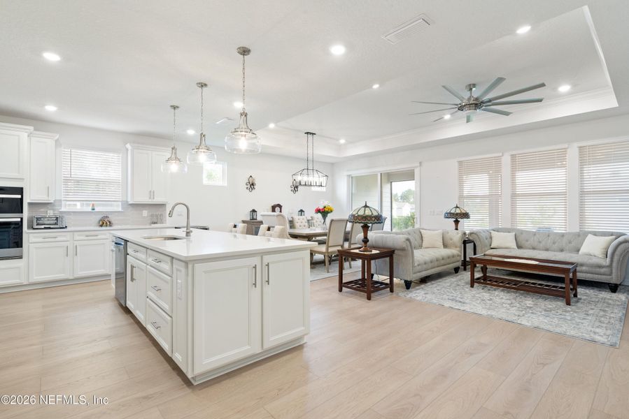 Furnished interior view inside a new home in Del Webb Nocatee, Ponte Vedra (Image 19).