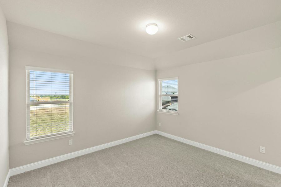 Spacious, unfurnished interior of a new home in Westside Preserve, Midlothian (Image 28).