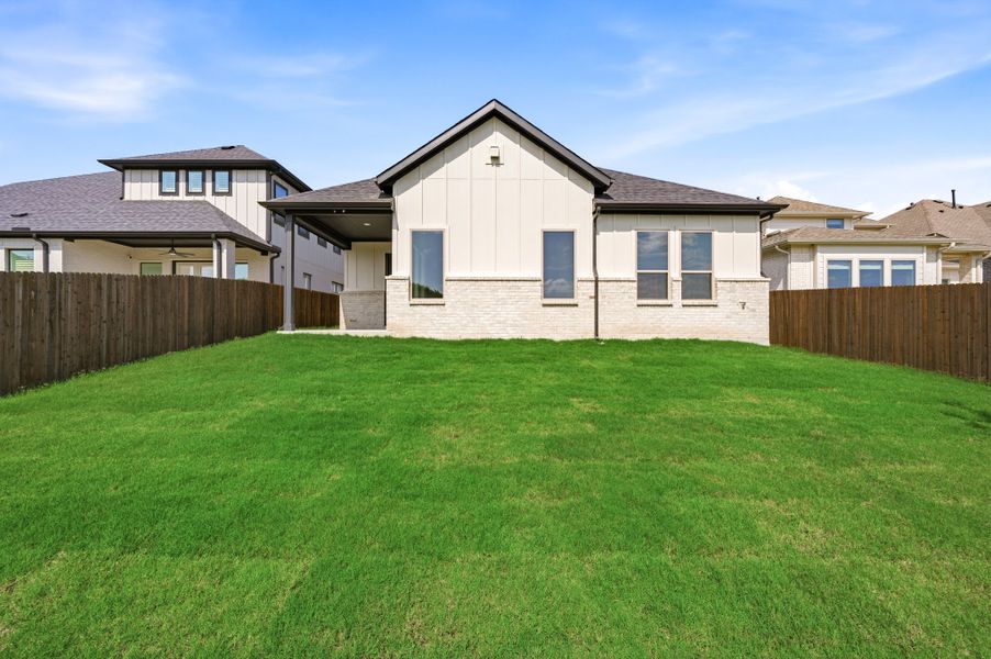 Exterior details and patio area of a home in Parks of Aledo, Aledo (Image 30).