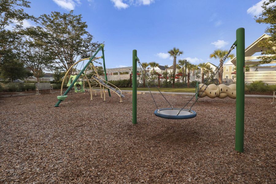 Community amenities in , Summerville (Image 65).