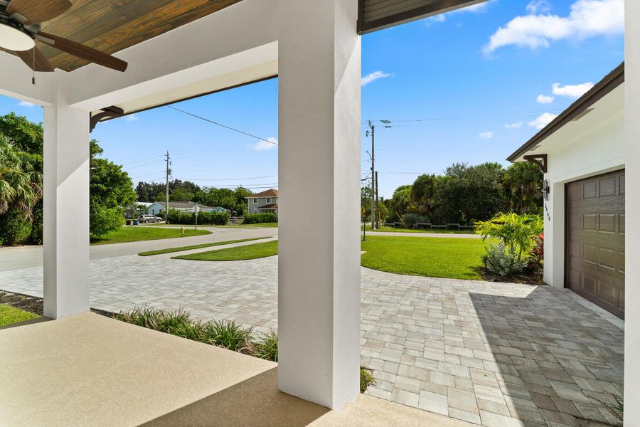 Image 33 of a home in .