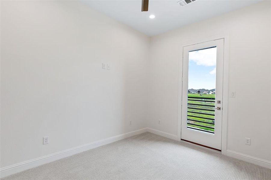 Spacious, unfurnished interior of a new home in , Heath (Image 18).