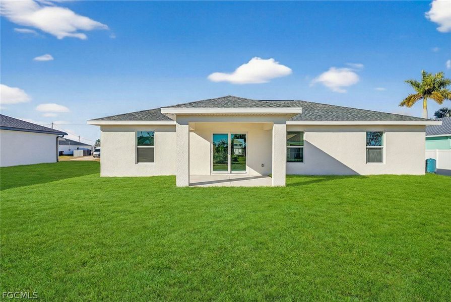 Exterior details and patio area of a home in Cape Coral, Cape Coral (Image 3). Exterior details and patio area of a home in Cape Coral, Cape Coral (Image 3).