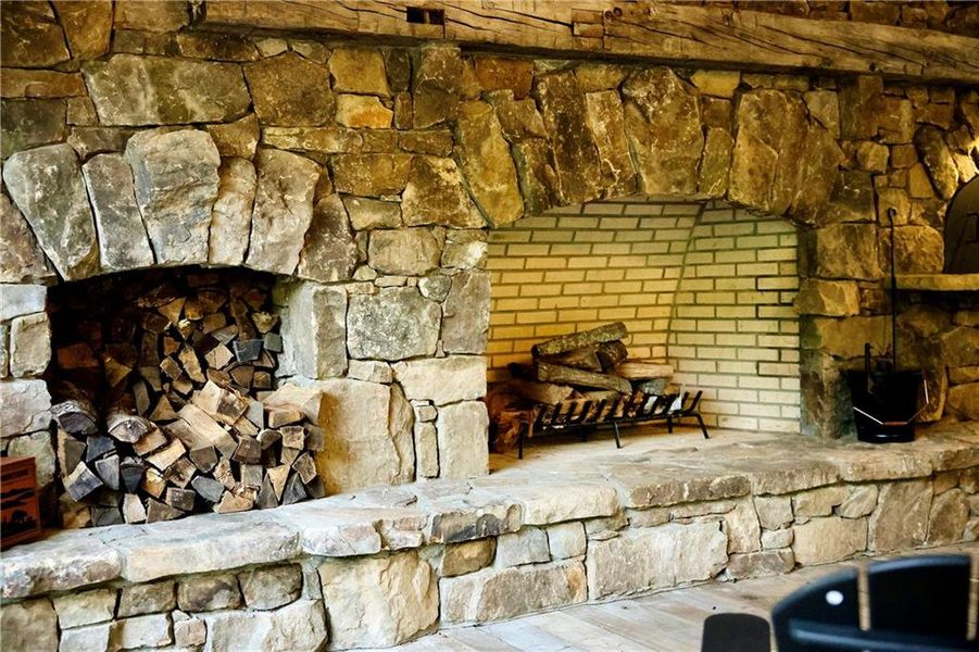 Image 16 of a home in .