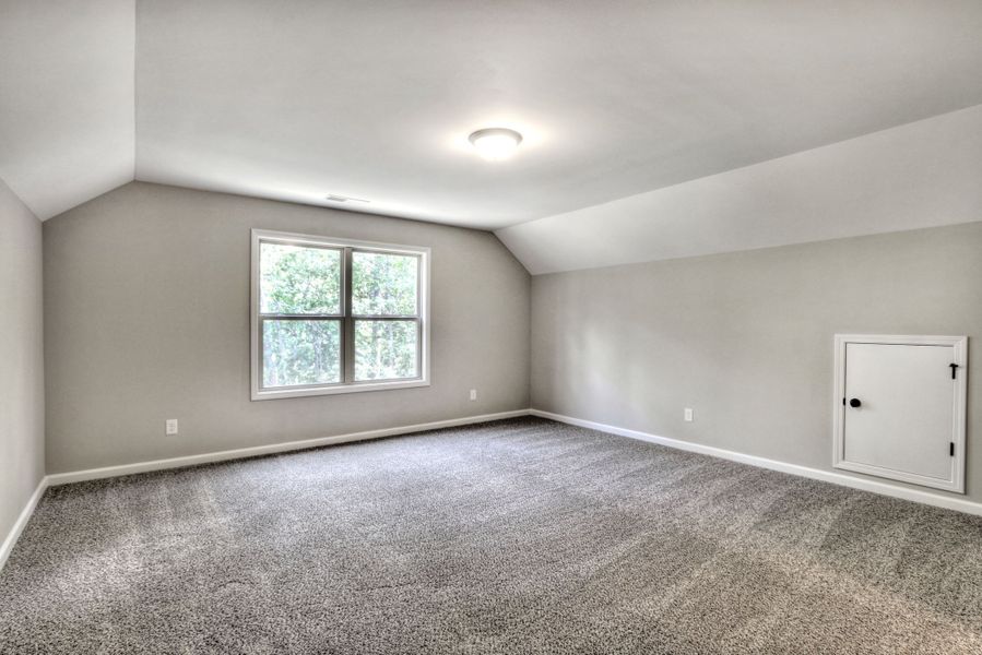 Representative unfurnished interior of a home built from the The Huntleigh by Bamford and Company in Rowland Springs, Cartersville (Image 28).