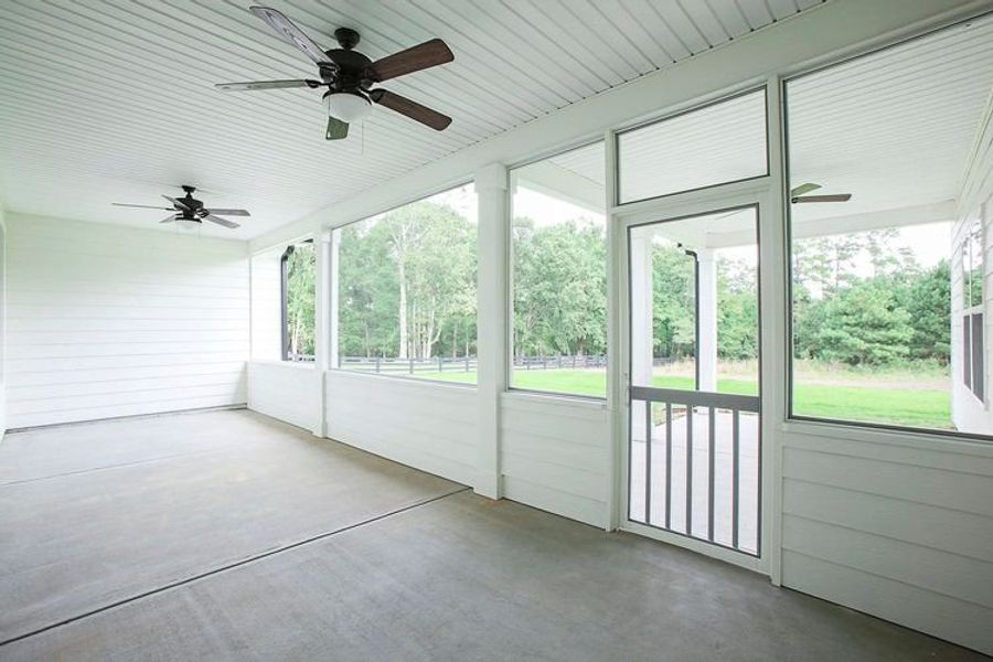 Representative unfurnished interior of a home built from the Woodbury by Dustin Shaw Homes in Durham Estates, Sharpsburg (Image 32). Representative unfurnished interior of a home built from the Woodbury by Dustin Shaw Homes in Durham Estates, Sharpsburg (Image 32).