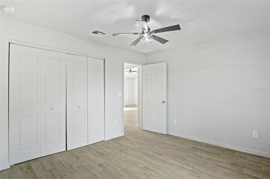 Spacious, unfurnished interior of a new home in , Okeechobee (Image 31).