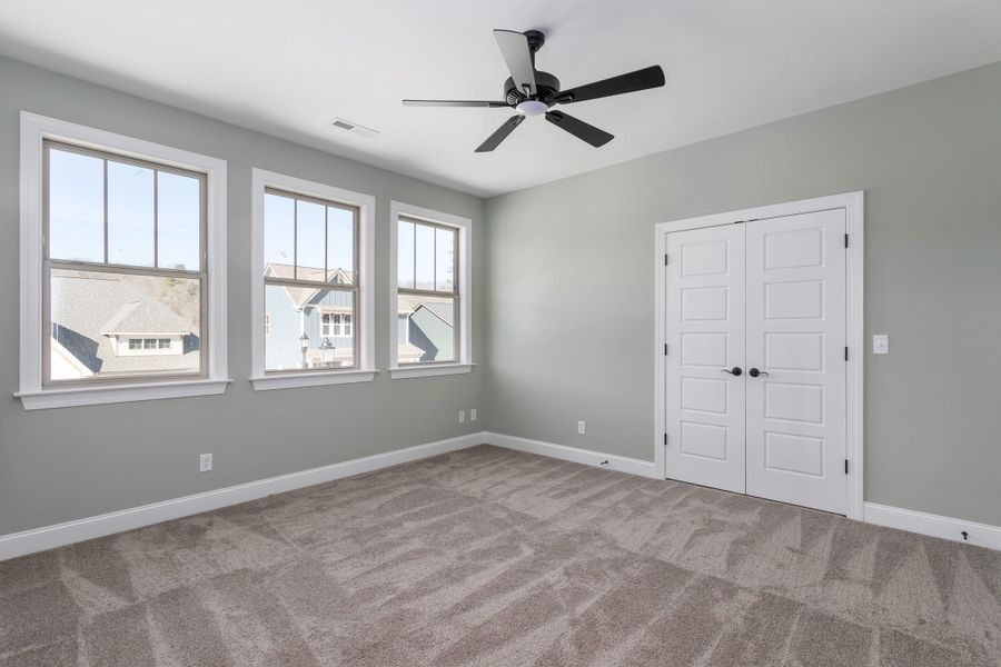 Representative unfurnished interior of a home built from the The Redwood by Greentech Homes LLC in The Thicket at Sedman Hills, Hixson (Image 19).